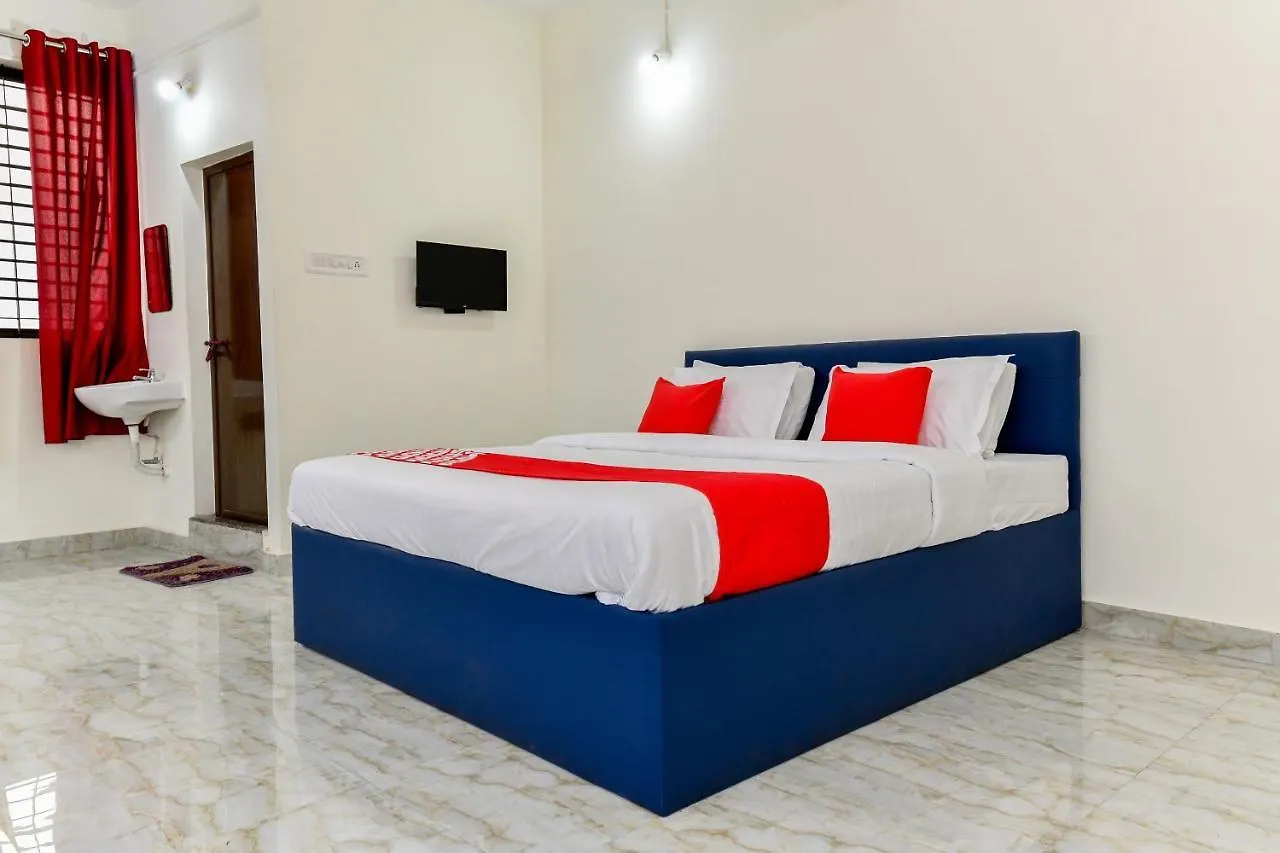 Oyo 26488 Athani Residency Nedumbassery